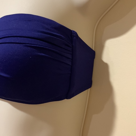 Mossimo swim top - Picture 3 of 8